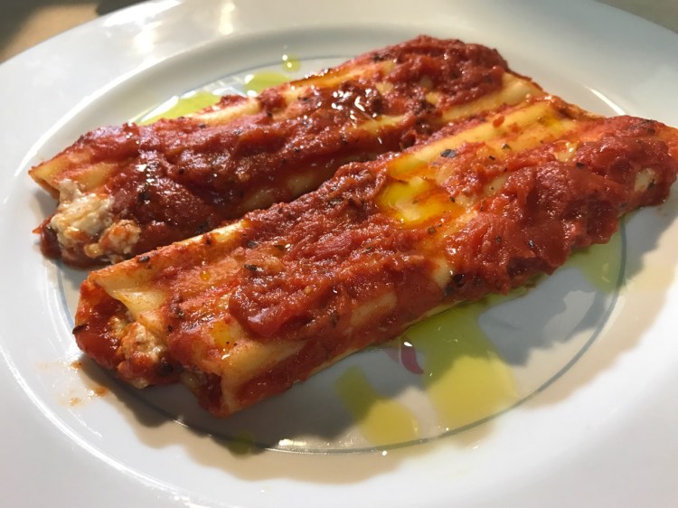 baked-manicotti-allah-sharon-plated-1