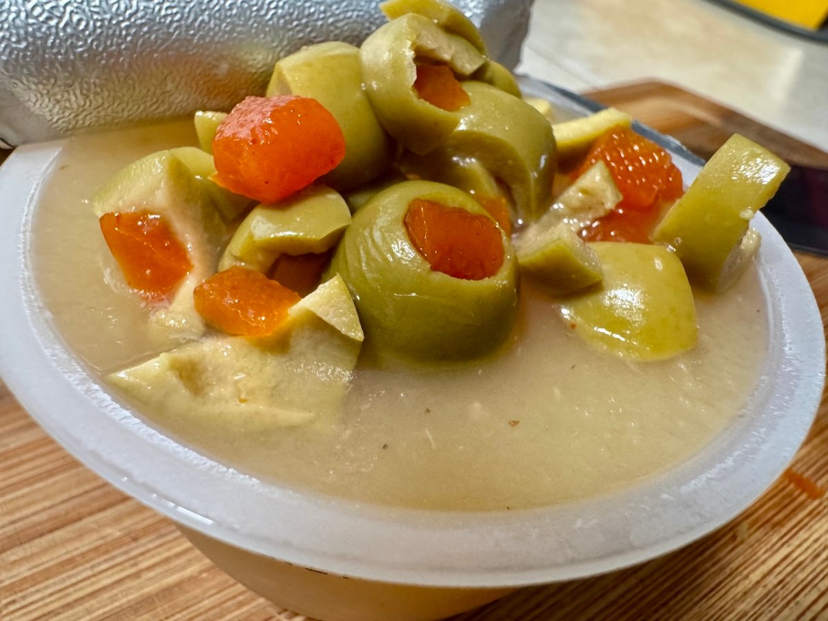 Applesauce And Green&nbsp;Olive